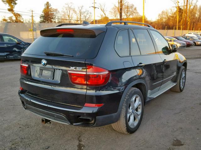5UXZV8C58D0C16541 - 2013 BMW X5 XDRIVE5 შავი ფოტო 4