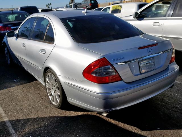 WDBUF56X98B347875 - 2008 MERCEDES-BENZ E 350 SILVER photo 3