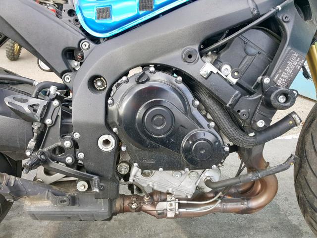 JS1GR7MAXG2101264 - 2016 SUZUKI GSX-R750 BLUE photo 7