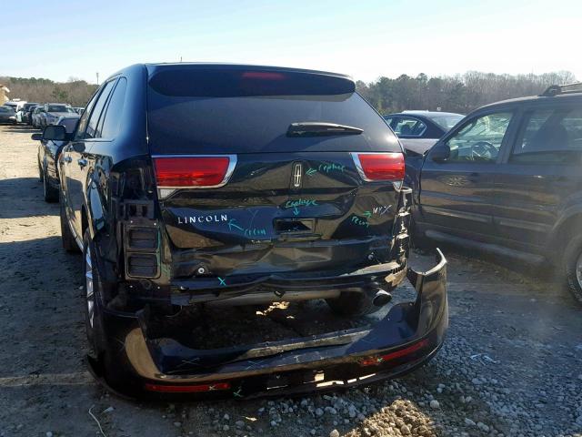 2LMDJ6JK5CBL11816 - 2012 LINCOLN MKX BLACK photo 9