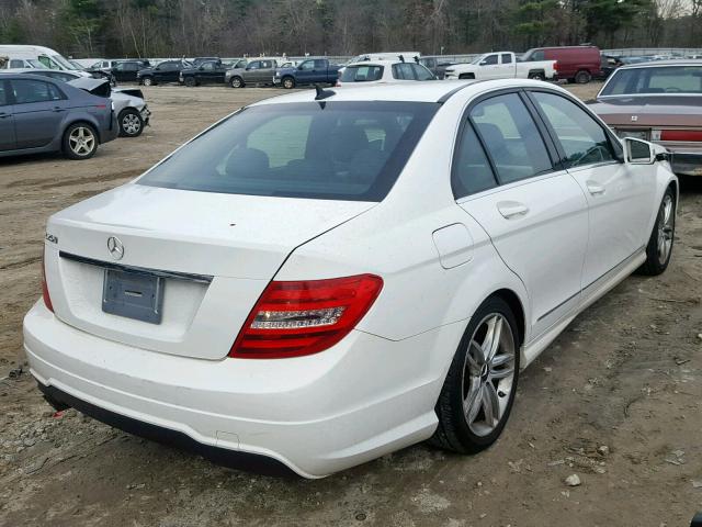 WDDGF4HB0DR266457 - 2013 MERCEDES-BENZ C 250 WHITE photo 4