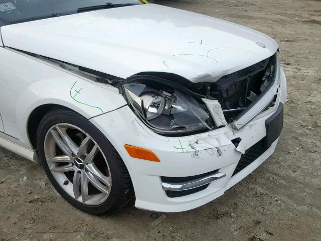 WDDGF4HB0DR266457 - 2013 MERCEDES-BENZ C 250 WHITE photo 9