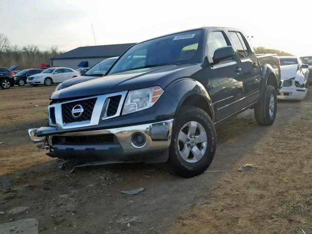 1N6AD0ER2AC412739 - 2010 NISSAN FRONTIER C GRAY photo 2