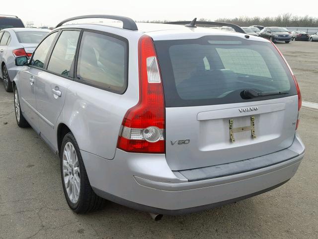 YV1MW682552040637 - 2005 VOLVO V50 T5 SILVER photo 3