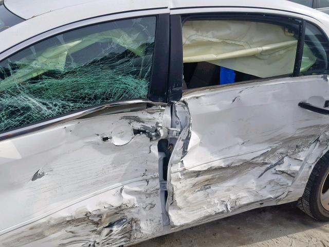 1G1ZC5E03CF397640 - 2012 CHEVROLET MALIBU 1LT WHITE photo 10