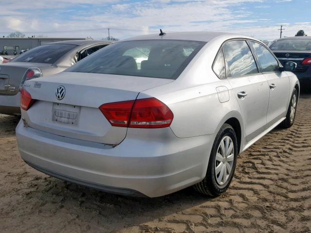 1VWAP7A38DC034061 - 2013 VOLKSWAGEN PASSAT S SILVER photo 4