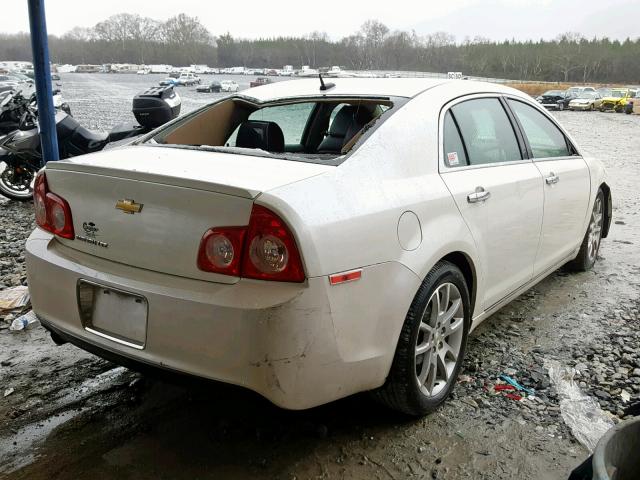 1G1ZE5E19BF299469 - 2011 CHEVROLET MALIBU LTZ WHITE photo 4