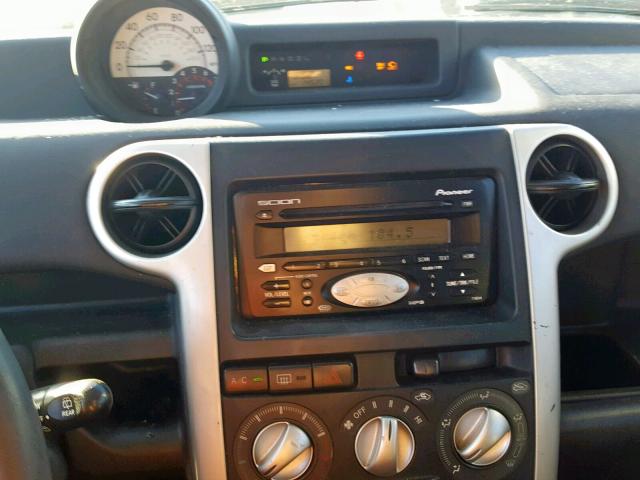 JTLKT324350181947 - 2005 TOYOTA SCION XB WHITE photo 9