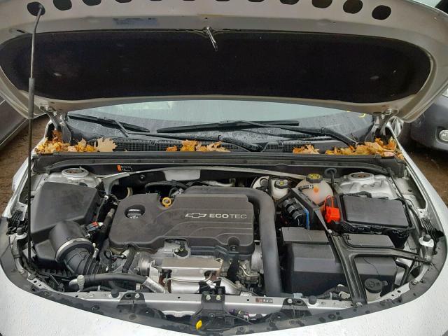 1G1ZB5ST5HF258375 - 2017 CHEVROLET MALIBU LS Gümüş foto 7
