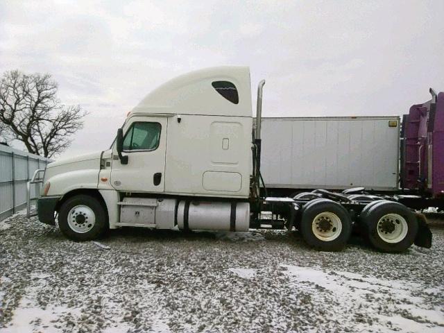 3AKJGLDR5DSFG7654 - 2013 FREIGHTLINER CASCADIA 1 WHITE photo 9