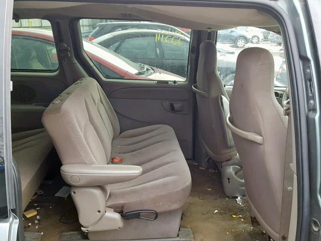 1C4GJ45393B165687 - 2003 CHRYSLER VOYAGER LX GRAY photo 5