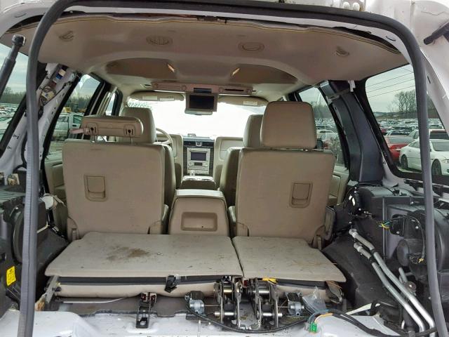 5LMJJ2H55AEJ01884 - 2010 LINCOLN NAVIGATOR 白色 照片 9
