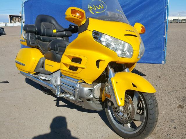 1HFSC47443A200433 - 2003 HONDA GL1800 A YELLOW photo 1