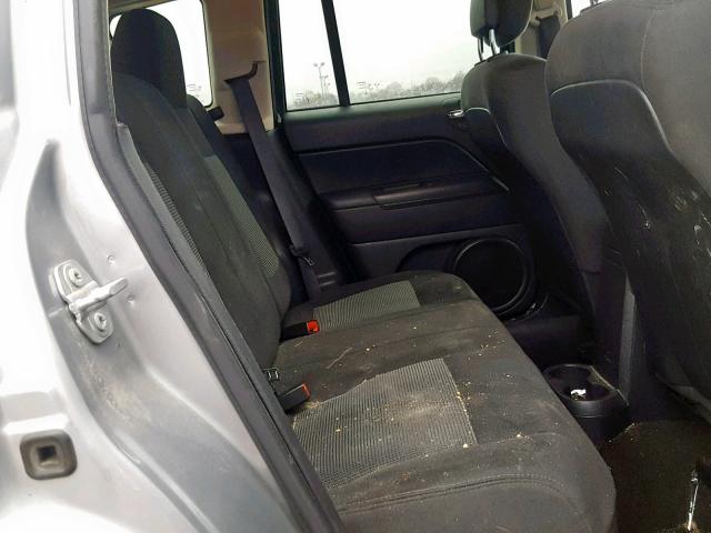 1C4NJCBA8GD687516 - 2016 JEEP COMPASS SP ვერცხლისფერი ფოტო 6