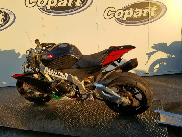 ZD4RKU013CS000105 - 2012 APRILIA RSV4 R BLACK photo 9