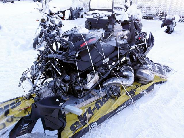 2BPSCHGD5GV000090 - 2016 SKI DOO SUMMIT SP BLACK photo 2