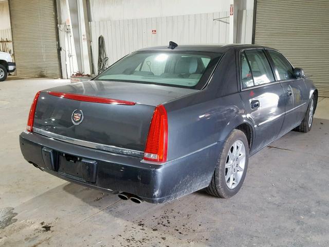 1G6KD5E63BU146432 - 2011 CADILLAC DTS LUXURY GRAY photo 4