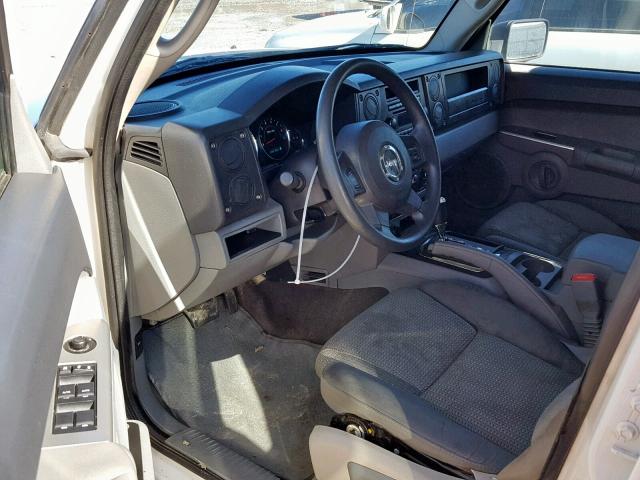 1J8HH48K17C670067 - 2007 JEEP COMMANDER 白色 照片 9