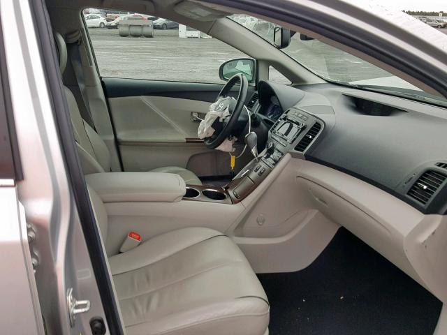 4T3ZK3BB0BU044970 - 2011 TOYOTA VENZA BASE SILVER photo 5