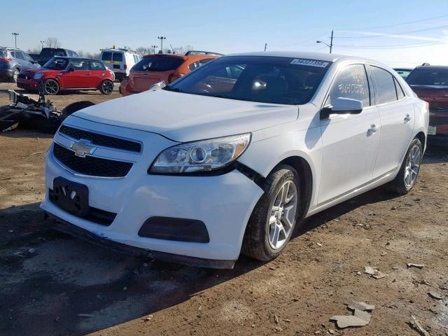 1G11D5SR3DF129444 - 2013 CHEVROLET MALIBU 1LT WHITE photo 2