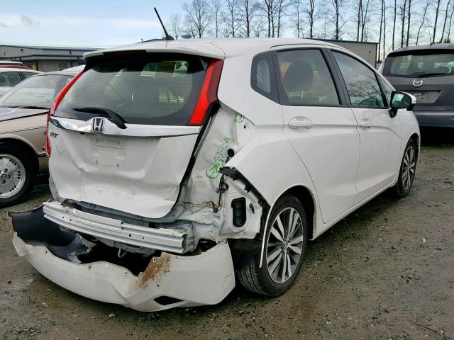 JHMGK5H7XGS013682 - 2016 HONDA FIT EX WHITE photo 4