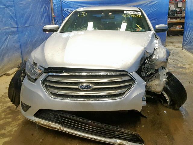 1FAHP2H80DG100784 - 2013 FORD TAURUS SEL SILVER photo 9