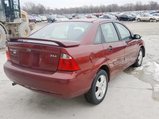 1FAHP34N36W218144 - 2006 FORD FOCUS ZX4 RED photo 4