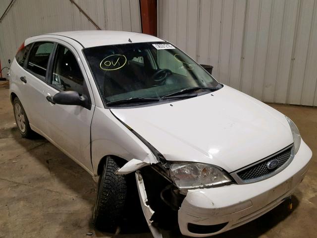 1FAFP37N86W147218 - 2006 FORD FOCUS ZX5 WHITE photo 1