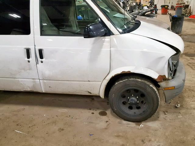 1GCDL19X35B117243 - 2005 CHEVROLET ASTRO WHITE photo 9