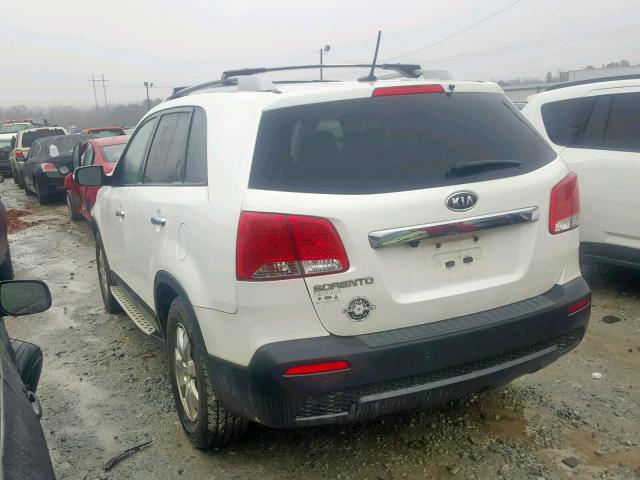 5XYKT4A63CG230107 - 2012 KIA SORENTO BA WHITE photo 3