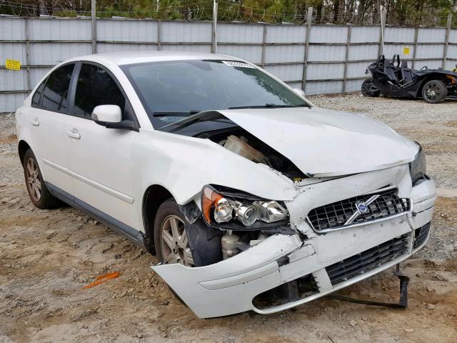 YV1MS382272303650 - 2007 VOLVO S40 2.4I WHITE photo 1