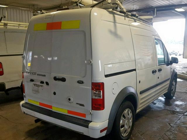 NM0LS7BN3DT134995 - 2013 FORD TRANSIT CO WHITE photo 4