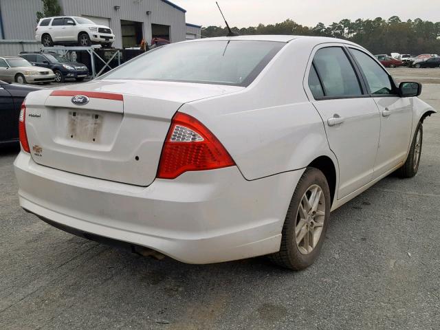 3FAHP0GA5CR445423 - 2012 FORD FUSION S WHITE photo 4