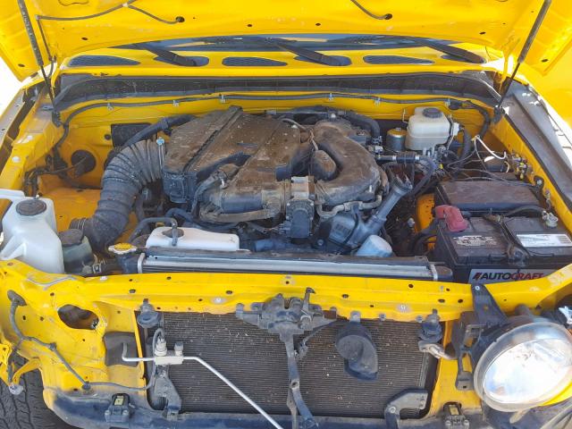 JTEBU11F970060192 - 2007 TOYOTA FJ CRUISER YELLOW photo 7