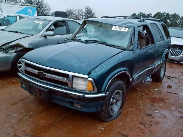 1GNCS13W1T2122900 - 1996 CHEVROLET BLAZER GREEN photo 2