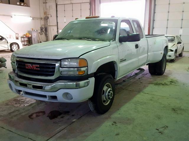 1GTJC39133E337911 - 2003 GMC NEW SIERRA WHITE photo 2