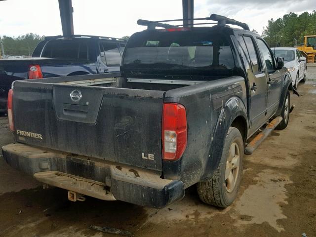 1N6AD07U65C408295 - 2005 NISSAN FRONTIER C BLACK photo 4