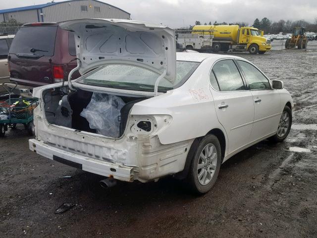 JTHBA30G545032776 - 2004 LEXUS ES 330 WHITE photo 4