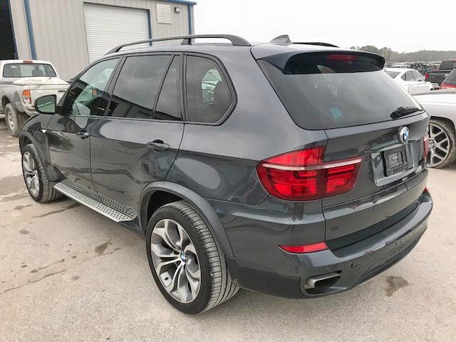 5UXZV8C58DL899465 - 2013 BMW X5 XDRIVE5 GRAY photo 3