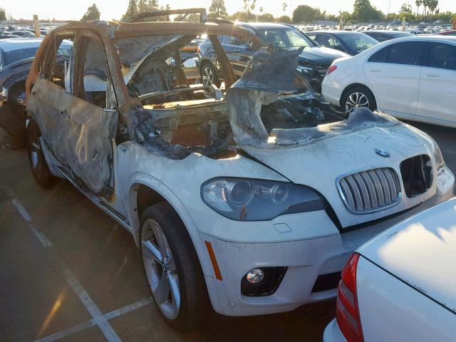 5UXZV8C54BLL67854 - 2011 BMW X5 XDRIVE5 WHITE photo 1
