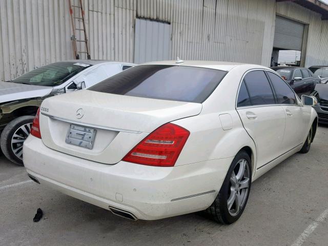 WDDNG7DBXDA531394 - 2013 MERCEDES-BENZ S 550 WHITE photo 4