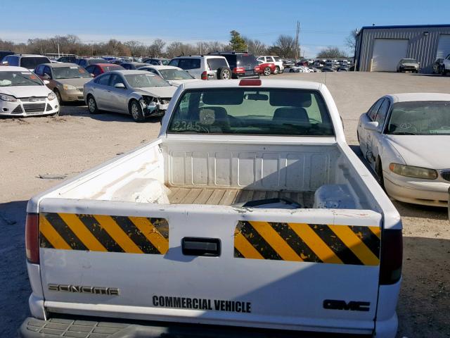 1GTCS145828170324 - 2002 GMC SONOMA WHITE photo 6