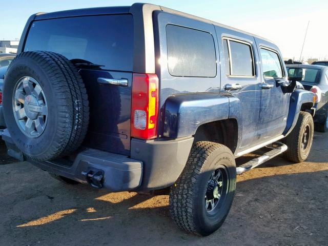 5GTEN13E888107324 - 2008 HUMMER H3 BLUE photo 4