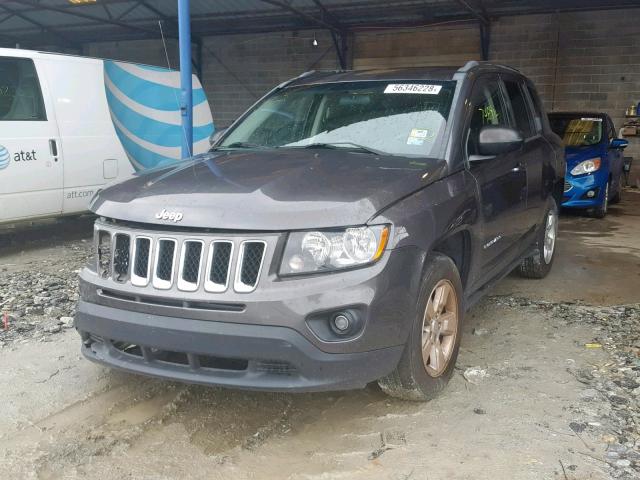 1C4NJCBA8FD156038 - 2015 JEEP COMPASS SP ნაცრისფერი ფოტო 2