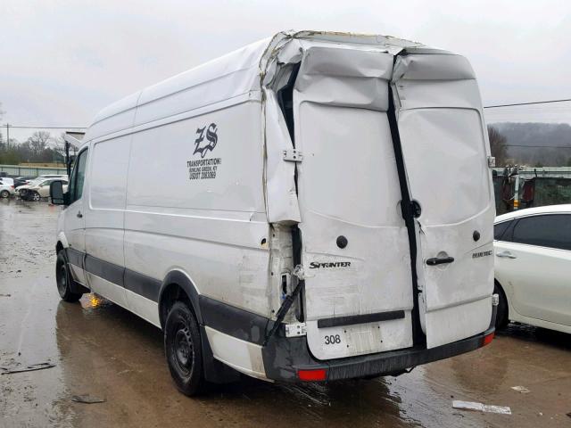 WD3PE8CC0C5677815 - 2012 MERCEDES-BENZ SPRINTER 2 WHITE photo 3