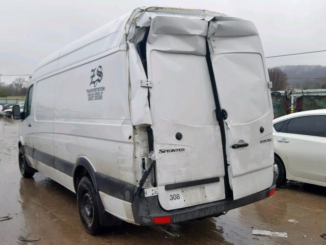 WD3PE8CC0C5677815 - 2012 MERCEDES-BENZ SPRINTER 2 WHITE photo 9