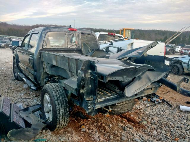 3TMMU4FN1FM076963 - 2015 TOYOTA TACOMA DOU GRAY photo 3