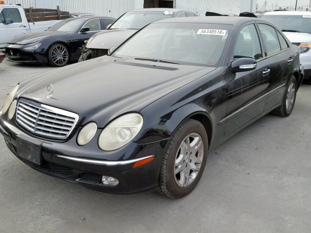 WDBUF65J33A298643 - 2003 MERCEDES-BENZ E 320 BLACK photo 2