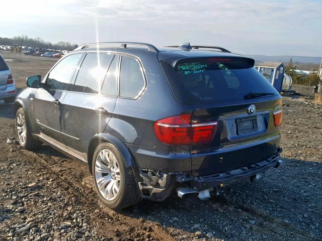 5UXZV8C59BL418359 - 2011 BMW X5 XDRIVE5 BLACK photo 3