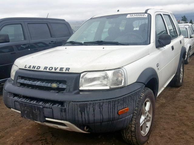 SALNM22252A395612 - 2002 LAND ROVER FREELANDER WHITE photo 2